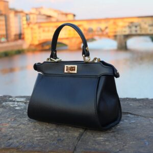 Modèle Olivia cuir véritable Noir