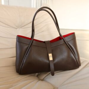 Valentina en cuir de vachette + pochette intégrée - chocolat