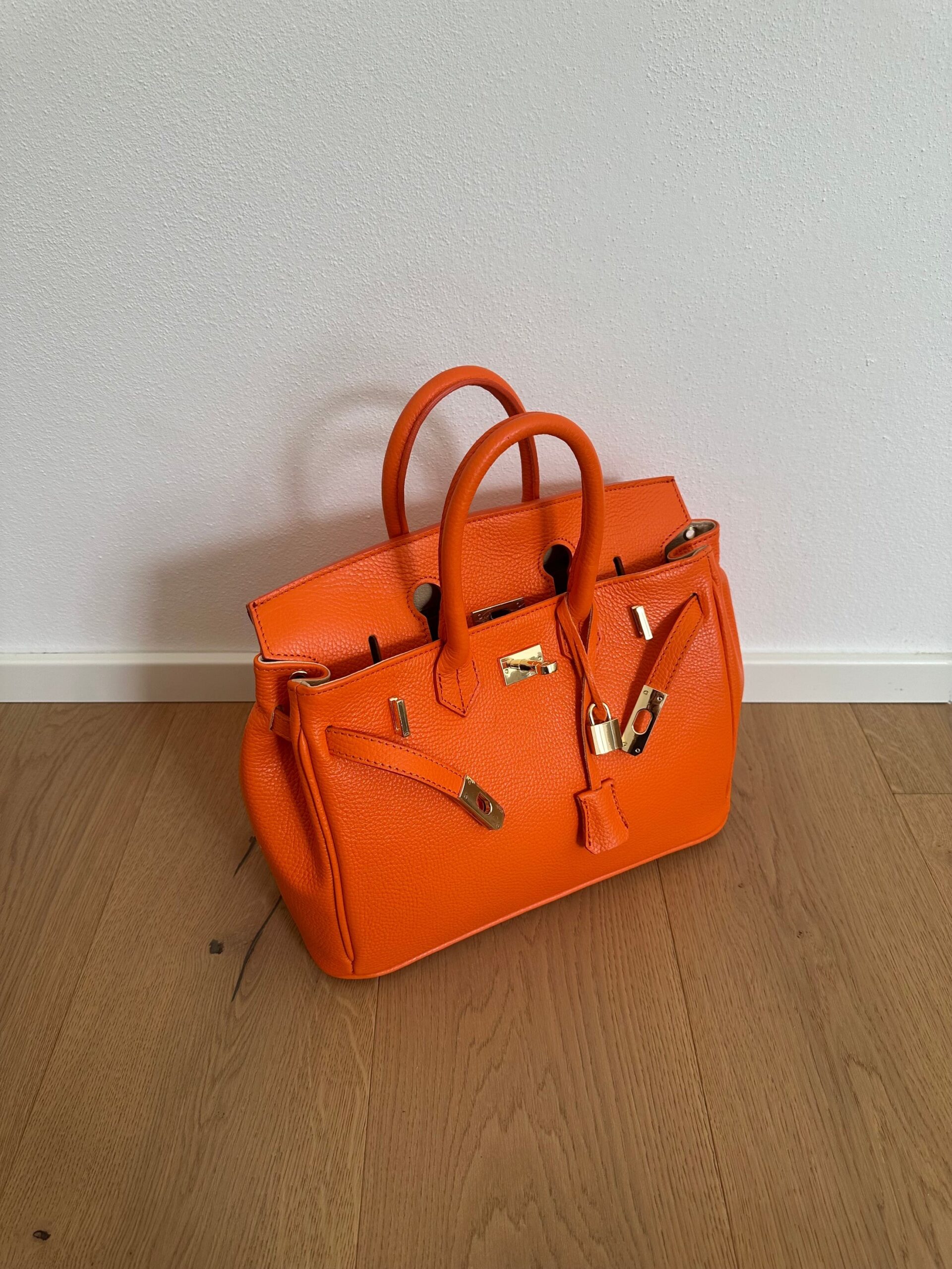 Modèle Bianca en cuir de vachette 🇮🇹 Orange