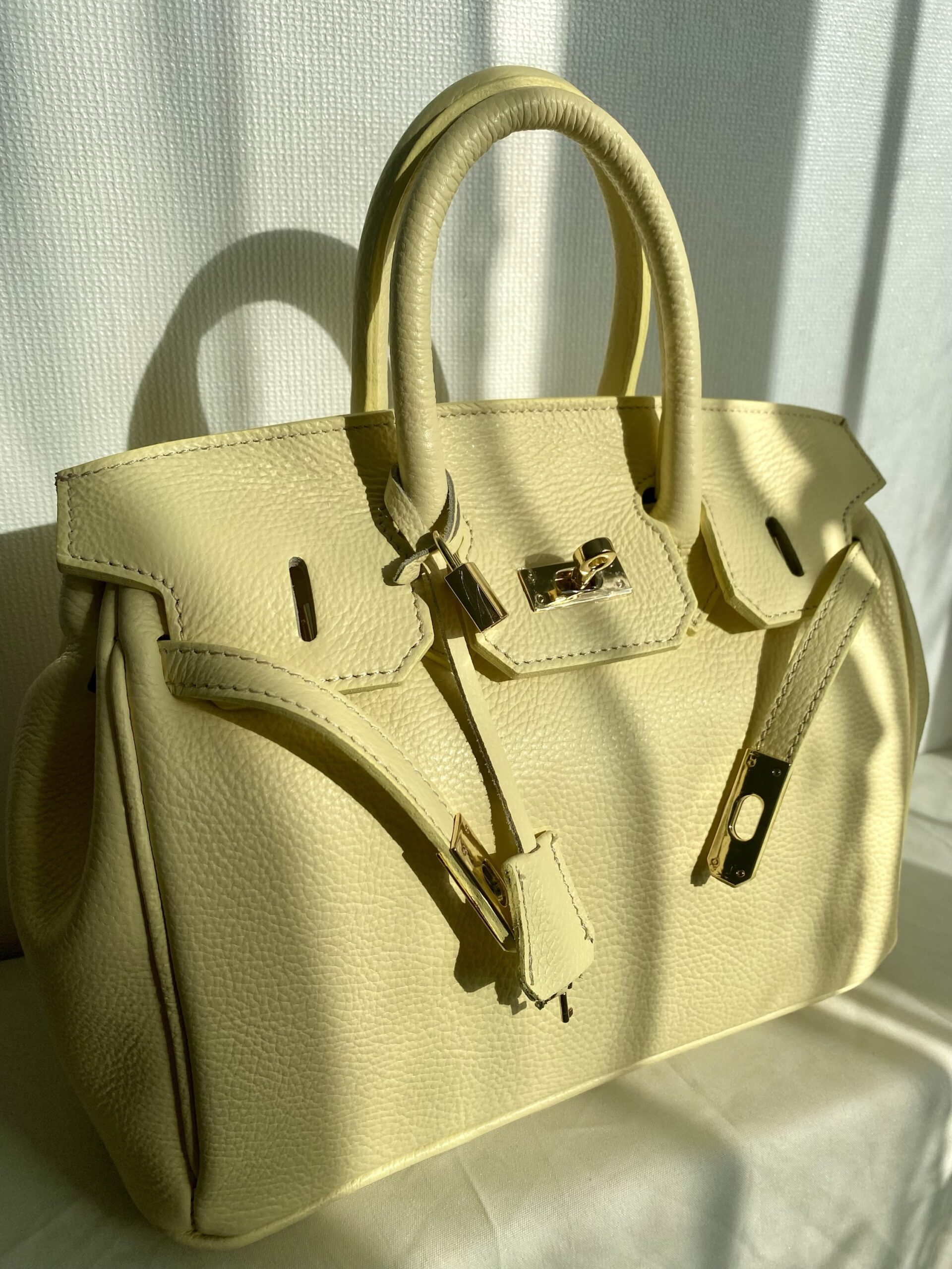 Modèle Bianca en cuir de vachette 🇮🇹 jaune pastel – Image 3