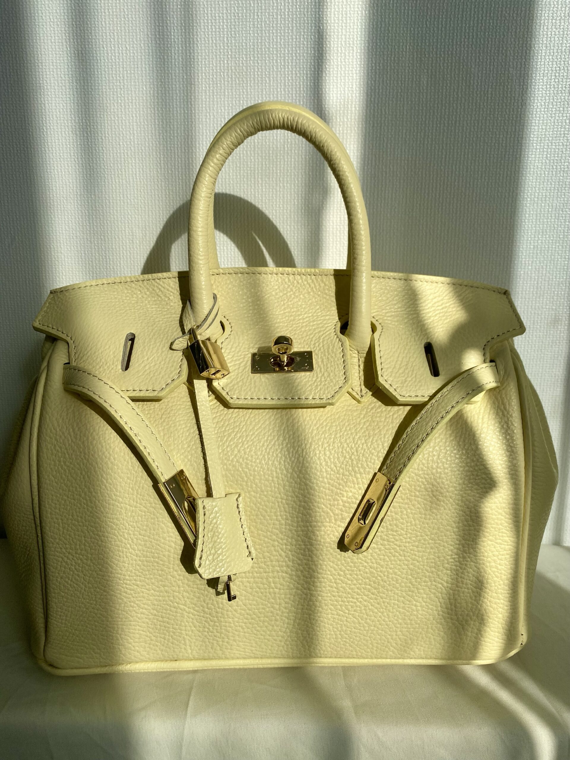 Modèle Bianca en cuir de vachette 🇮🇹 jaune pastel – Image 2
