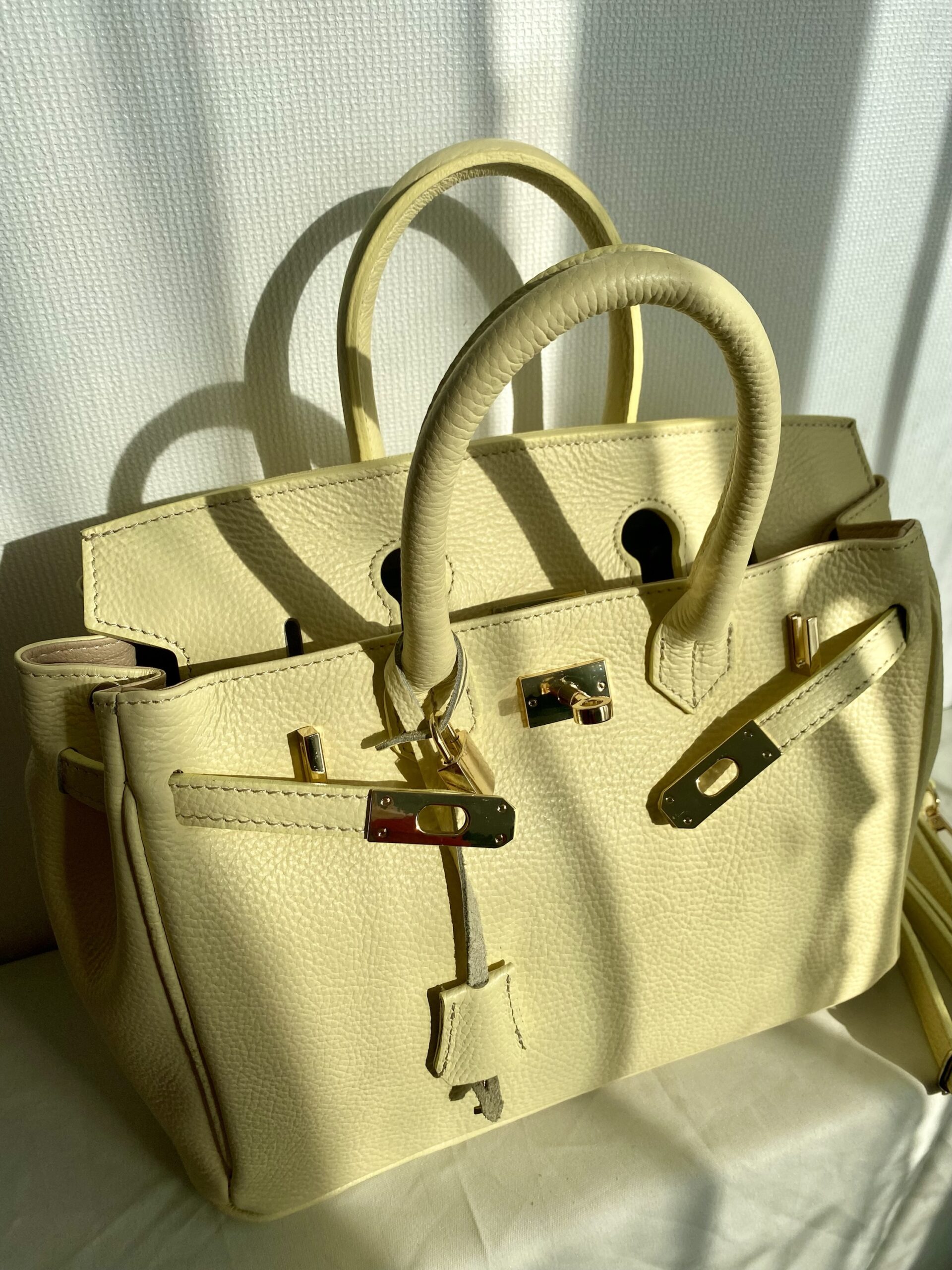Modèle Bianca en cuir de vachette 🇮🇹 jaune pastel – Image 4