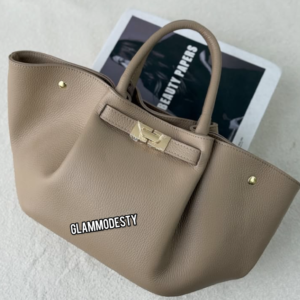 Modèle Melia en cuir de veau 🇮🇹 Taupe